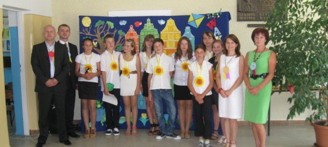 Absolwenci 2011/2012