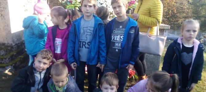 „Szkoła pamięta” – udział w akcji (galeria) „Szkoła pamięta” – udział w akcji (galeria)