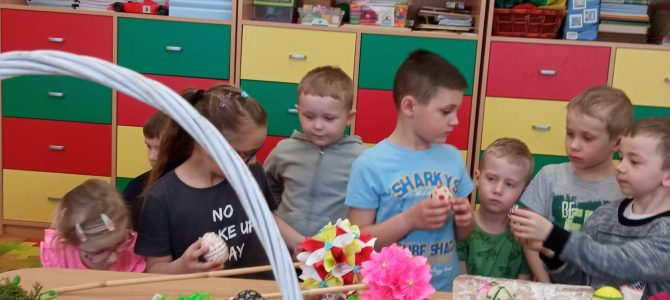 Wizyta Pań z Koła Gospodyń Wiejskich w Przedszkolu Wizyta Pań z Koła Gospodyń Wiejskich w Przedszkolu