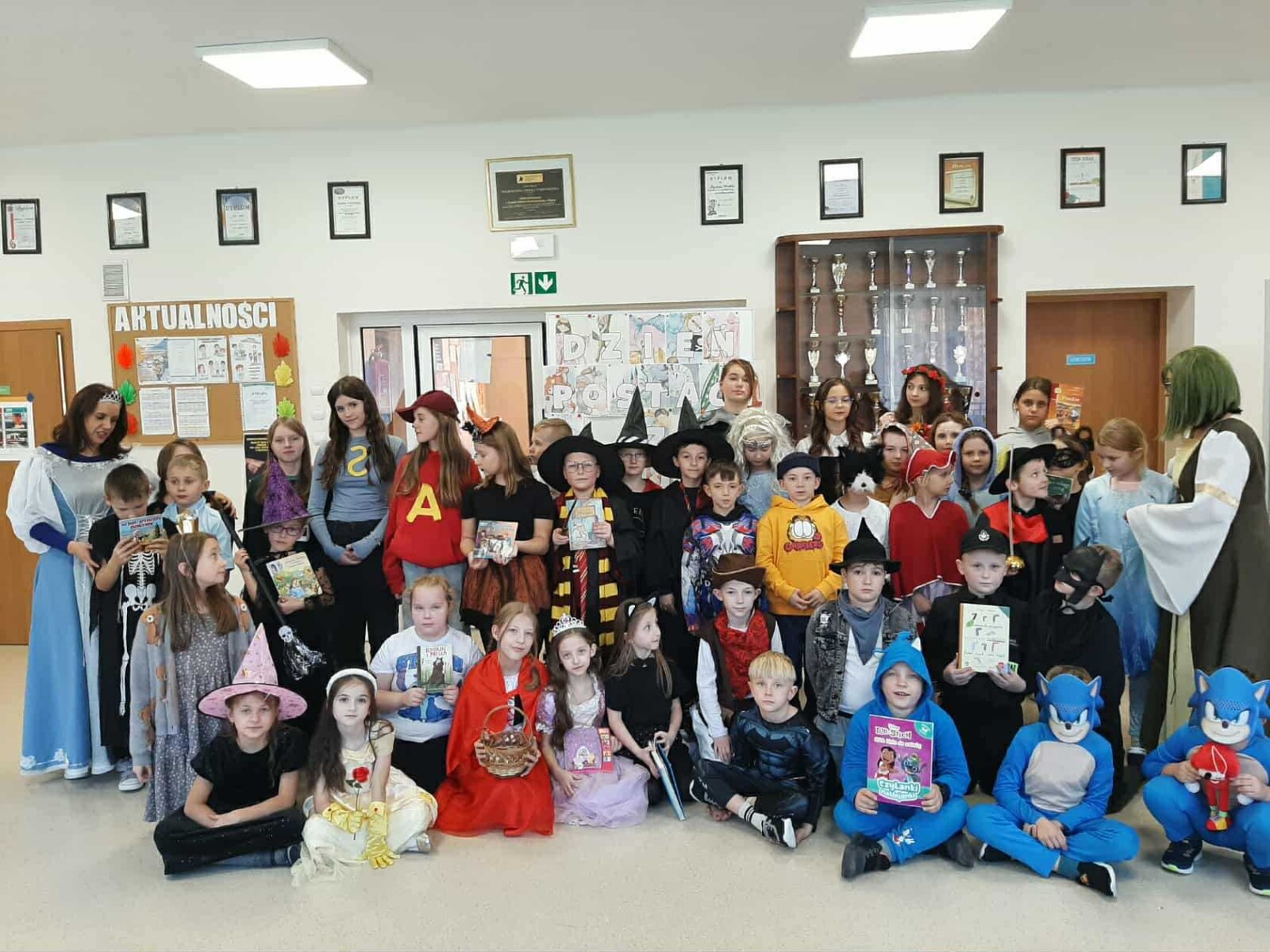 Dzień Postaci z Bajek Dzień Postaci z Bajek