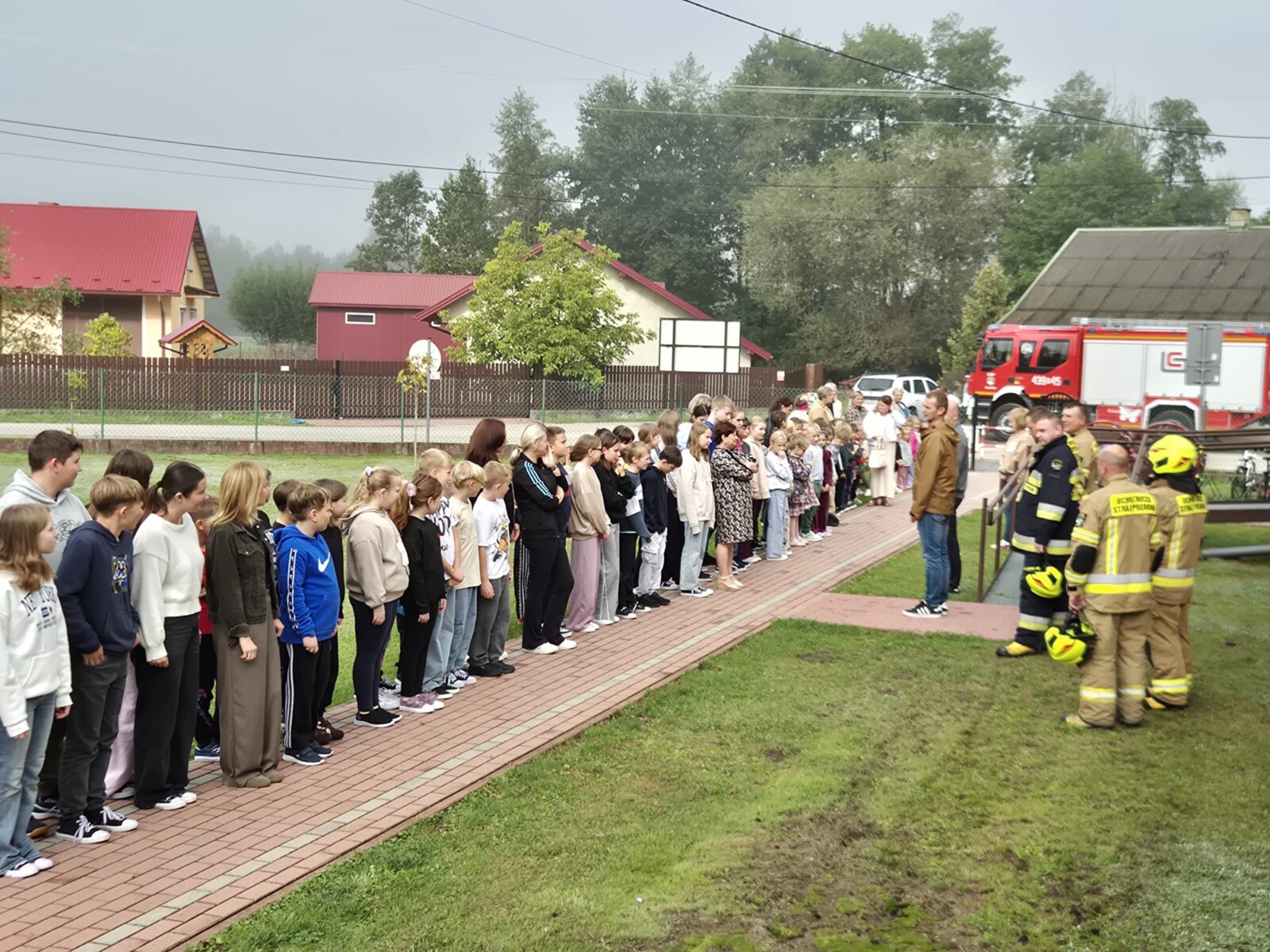 Próbna ewakuacja w Zespole Szkolno-Przedszkolnym w Słupcu Próbna ewakuacja w Zespole Szkolno-Przedszkolnym w Słupcu